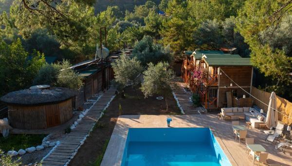 Chakra Beach Kabak
