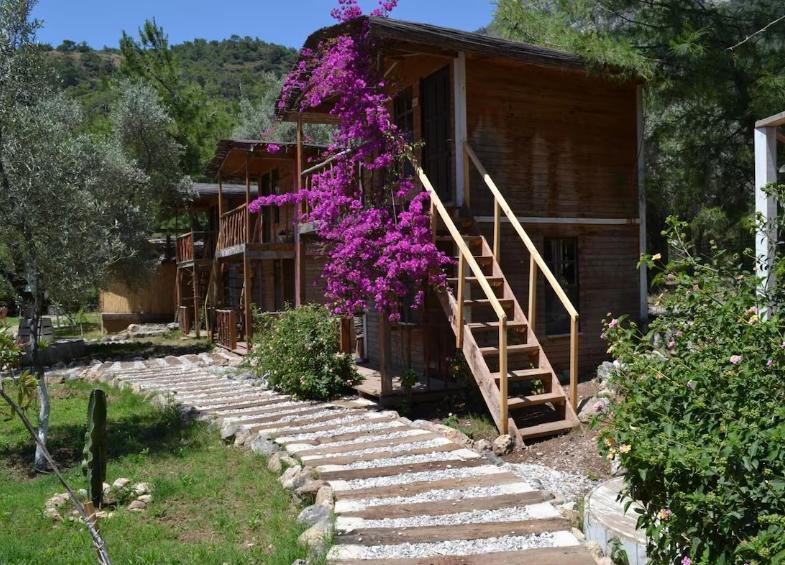 Chakra Beach Kabak