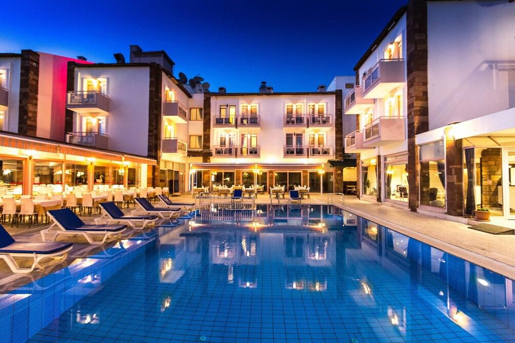 Hanedan Beach Hotel Foça