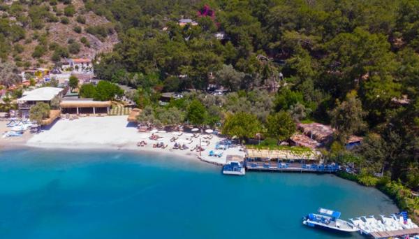 Lagoon Boutique Hotel