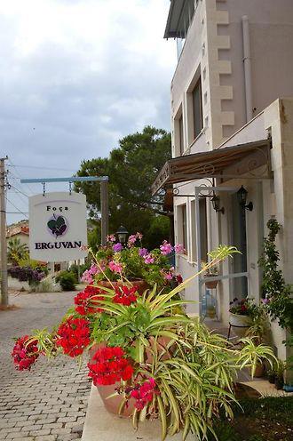 Foça Erguvan Hotel