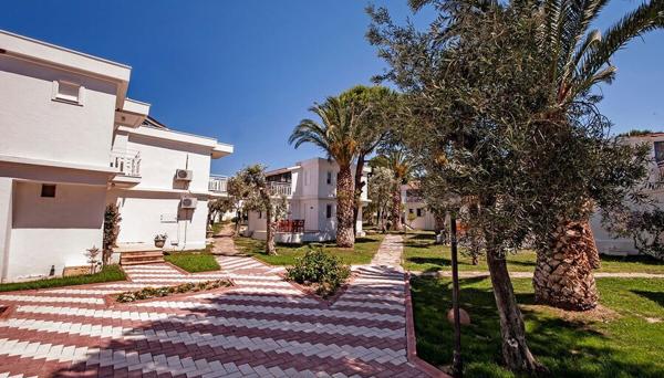 Foça Flora Villas