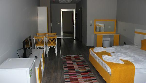 Tuyap Conference Daily Rental House