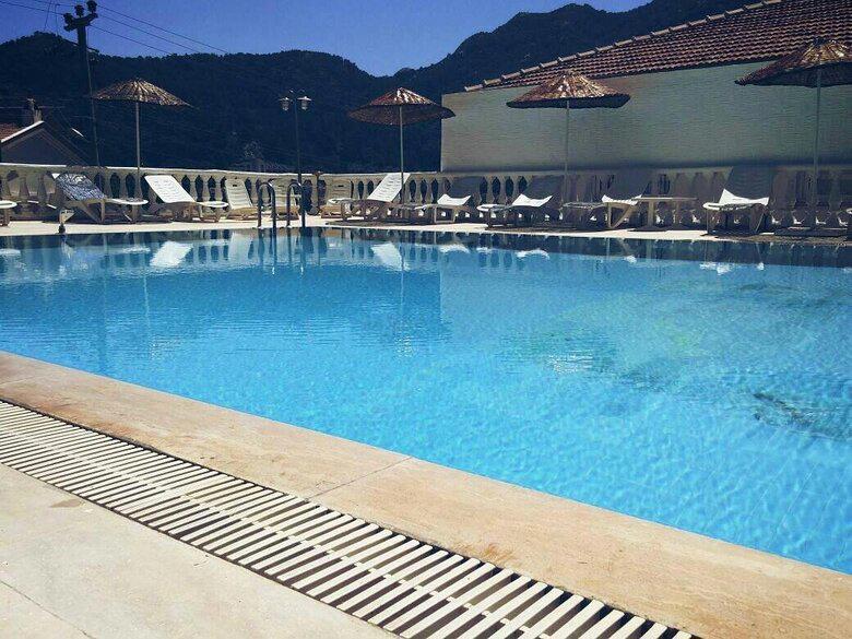 Amossia Elite Hotel