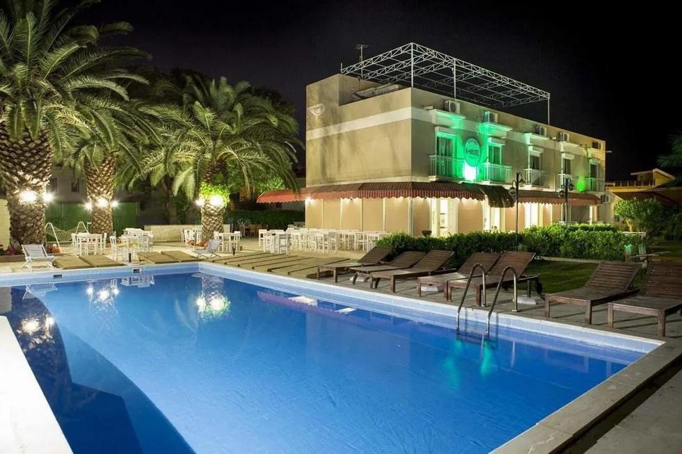 R+ Hostel