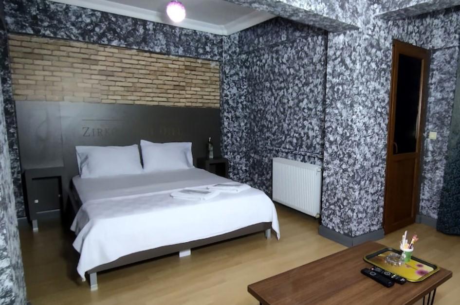 Zirkon Suit Hostel