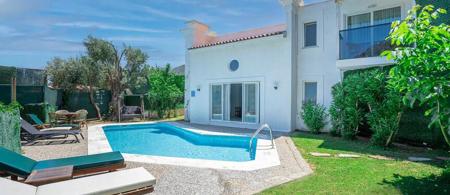 Alya Piynar Villa Hotel