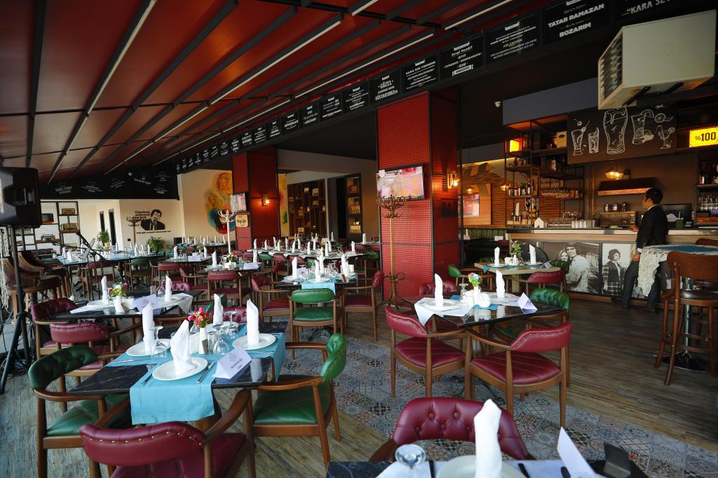 Karpalas City Hotel