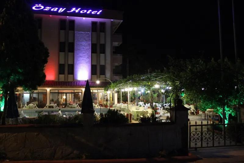 Özay