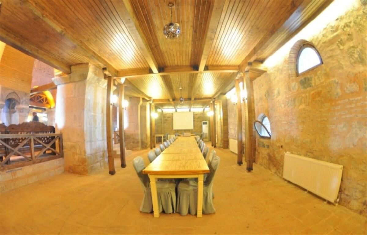 Issiz Han Tarihi Butik Otel