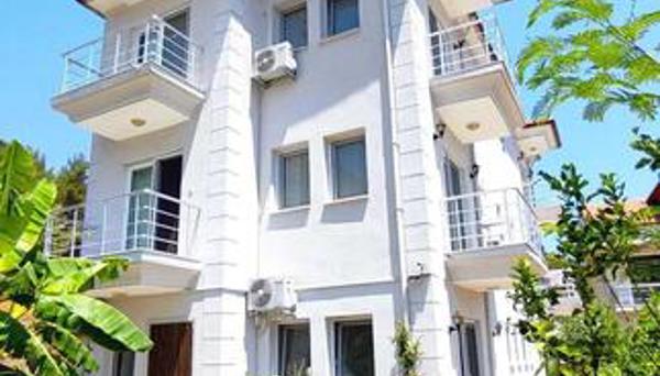 Onoda Hotel & Suites