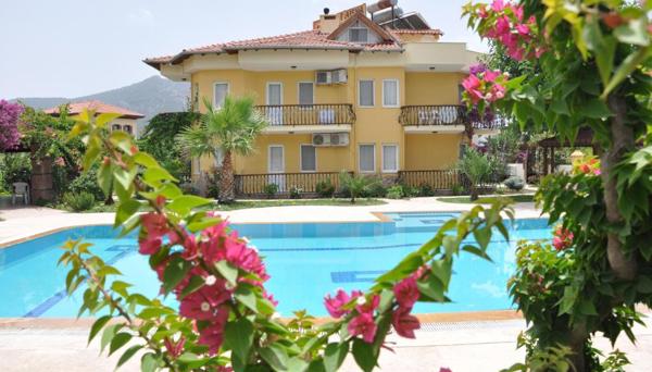 Aisha Apart Hotel