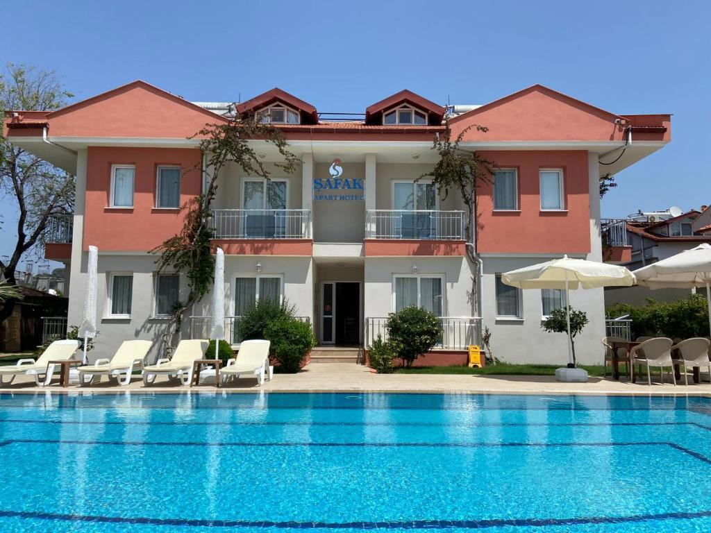 Safak Apart Hotel