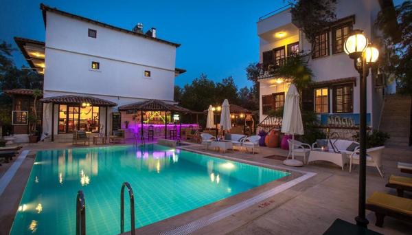 Papermoon Hotel & Aparts