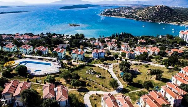 Çeşme Inn Garden