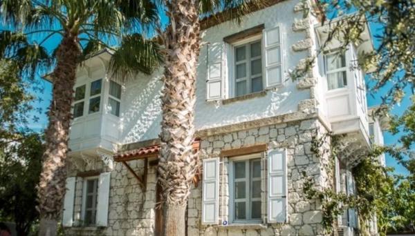 Alaçatı B House Hotel