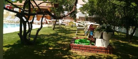 Grandma's Garden  Hotel