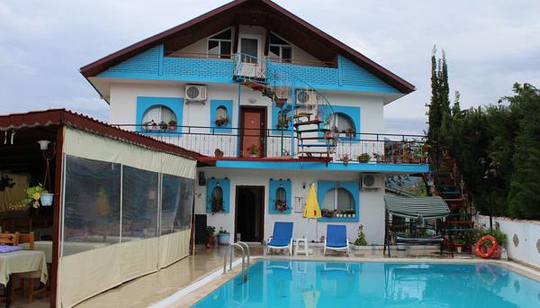 Alinda Hotel