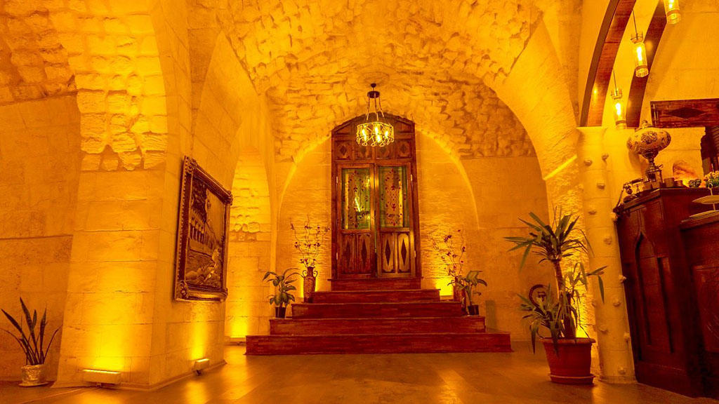 Urhay Hotel