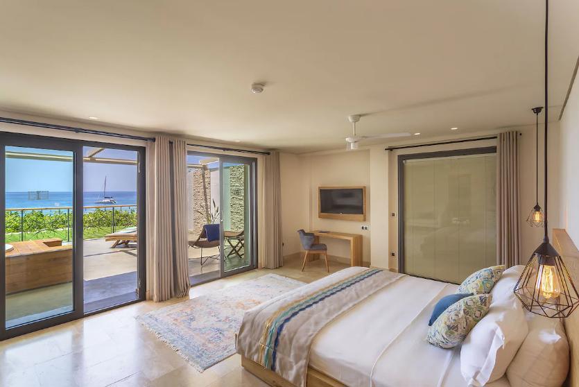 Ecclesia Hotel