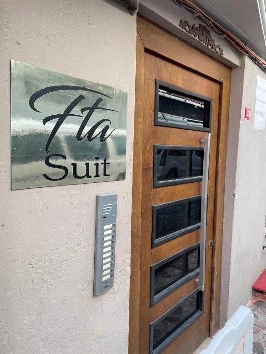 Fta Suit