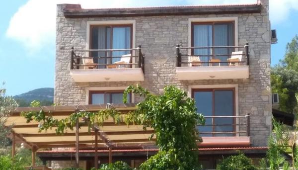 Tsira Taş Otel