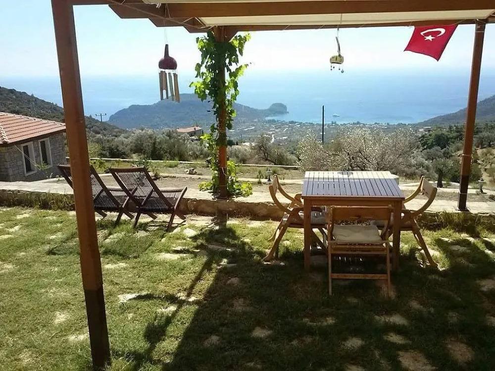 Tsira Taş Otel