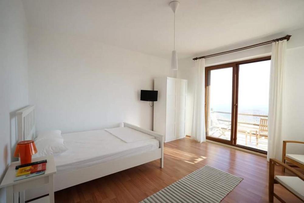 Tsira Taş Otel