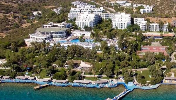 Bodrum Holiday Resort & Spa