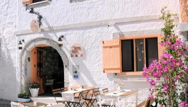 Krem Hotel