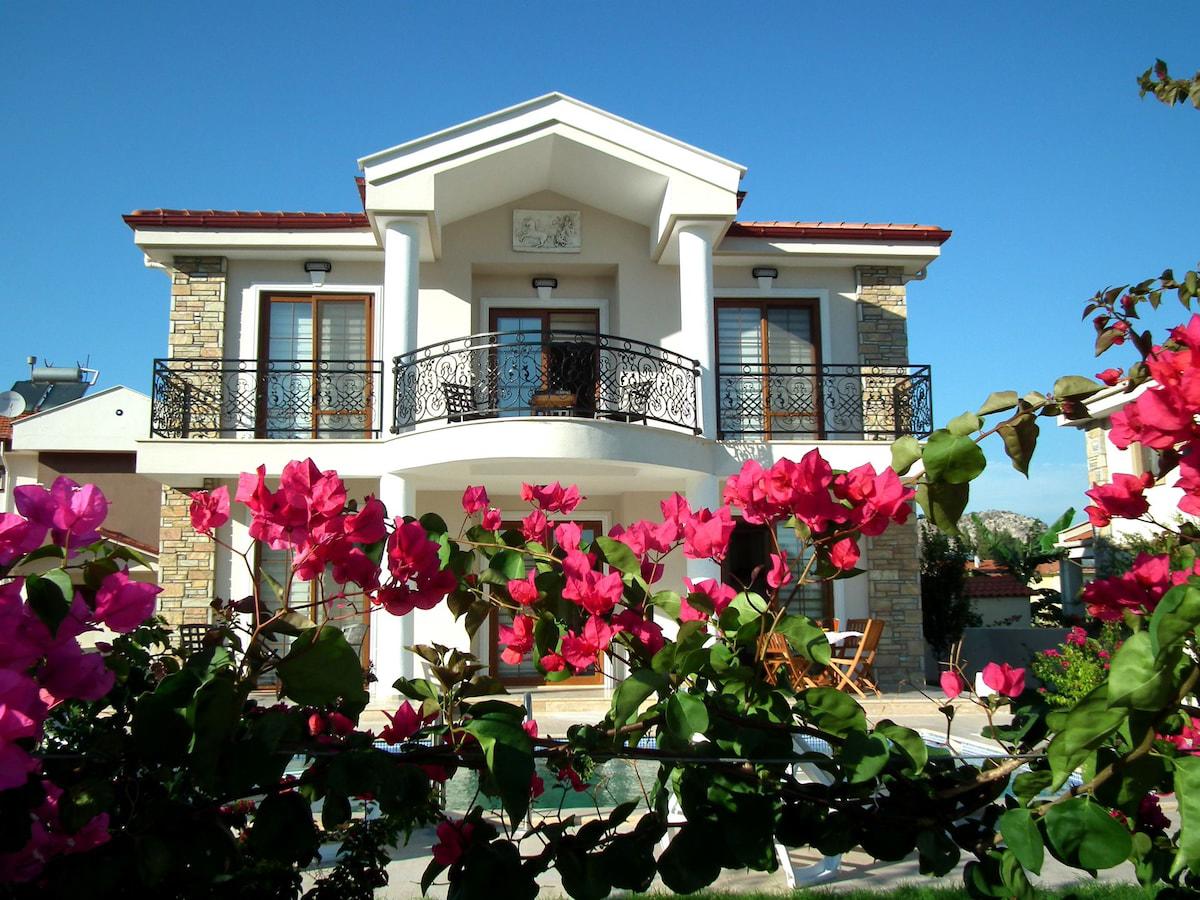 Villa Bahar