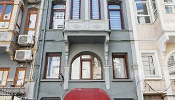 Miro Mansion