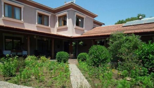 Villa Minta