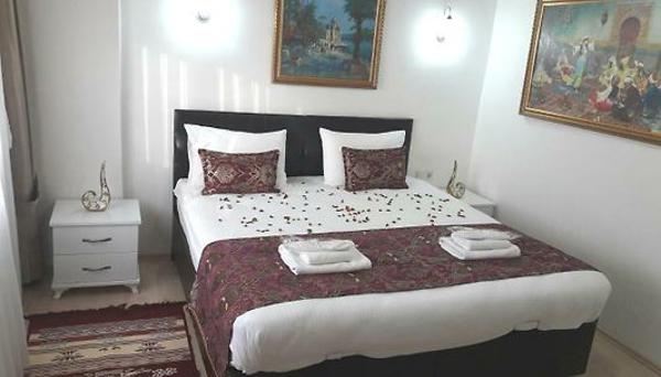 Golden Life Apart Hotel