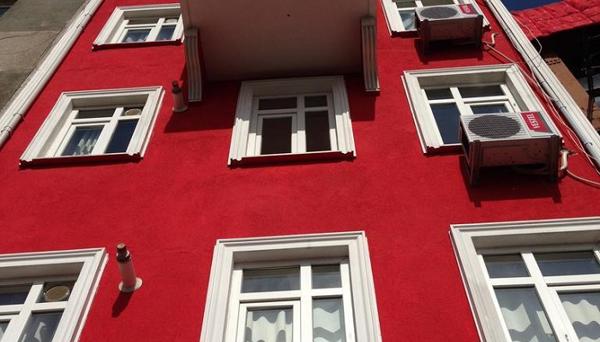 Tura Apartments