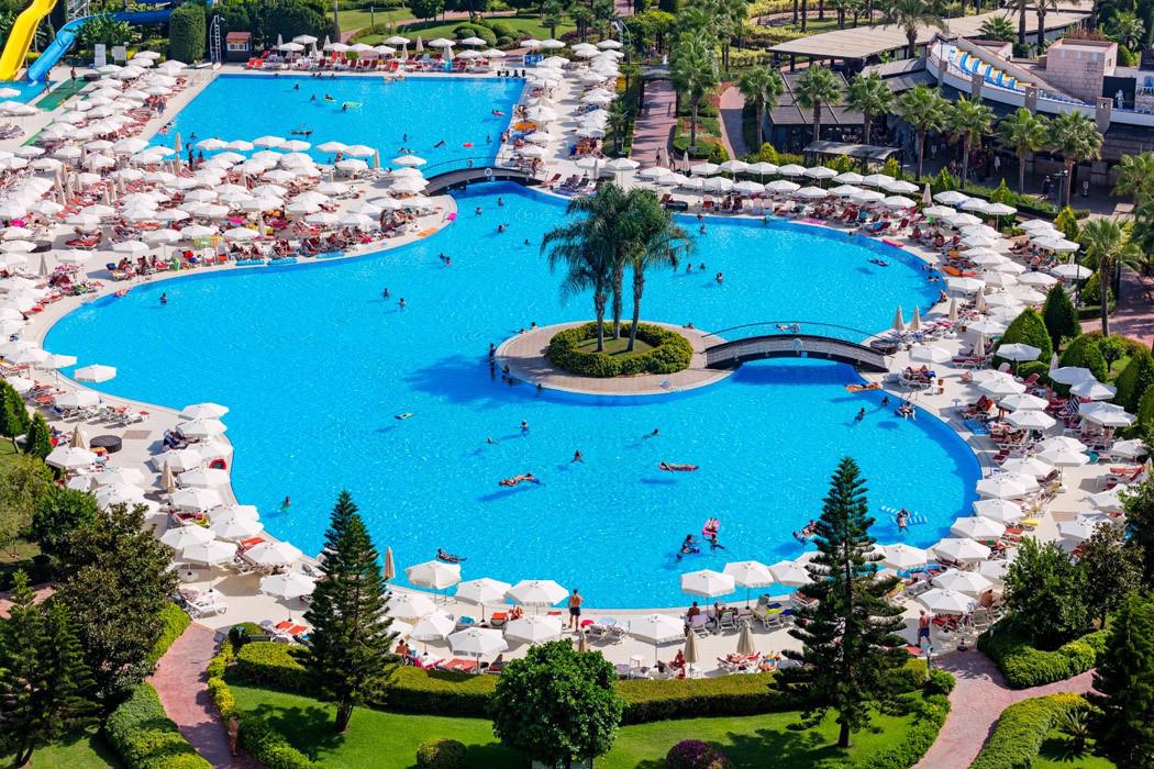 Miracle Resort Hotel