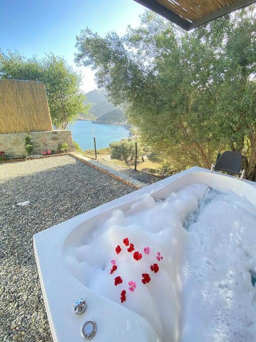 Mandalya Küçük Otel