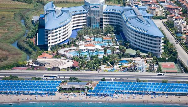 Crystal Admiral Resort & Spa