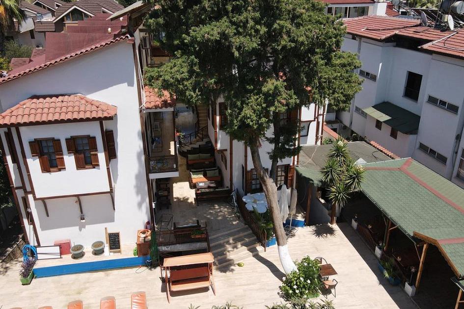 Kaliptus Hotel
