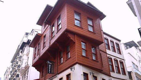 Elyka Hotel