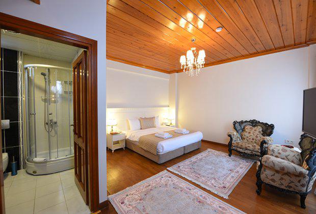 Elyka Hotel