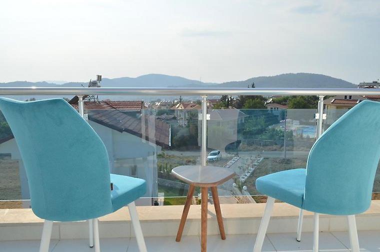 New Age Villa Toker