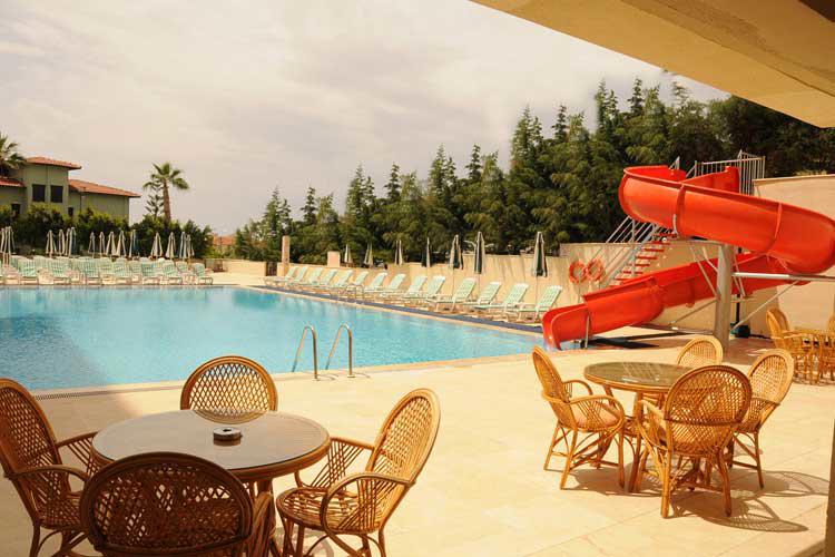 Hotel Hera Beach