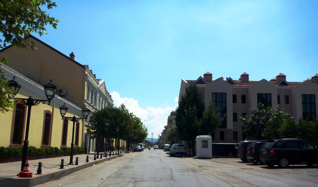 Montania Town Hotel