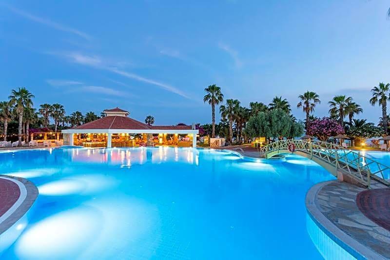 Hotel Defne Star