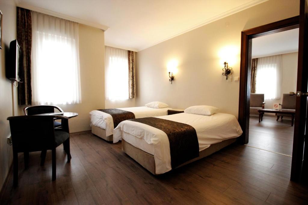 Montania Town Hotel