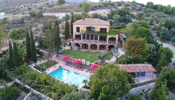 Villa Taraca Otel