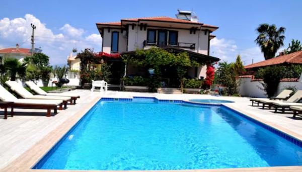 Villa İstanbul