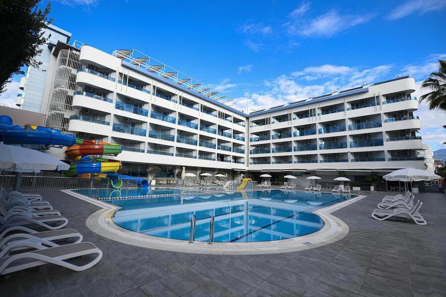 Avena Resort Spa Hotel