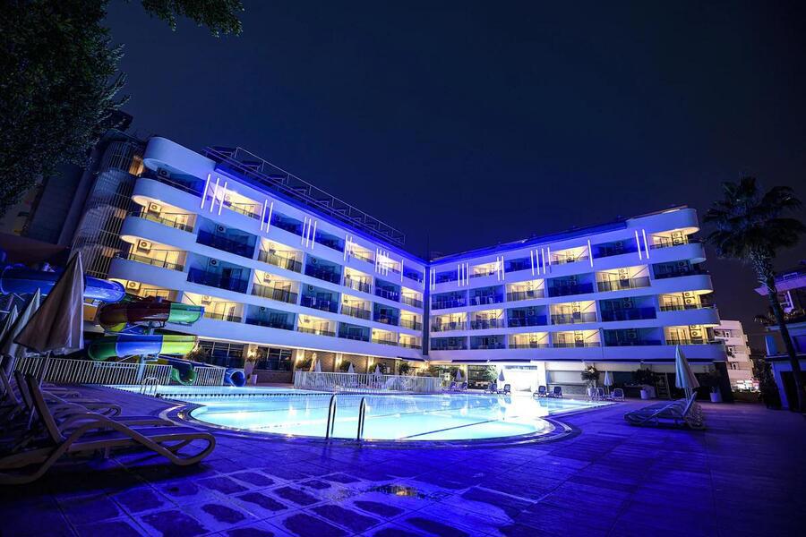 Avena Resort & Spa Hotel